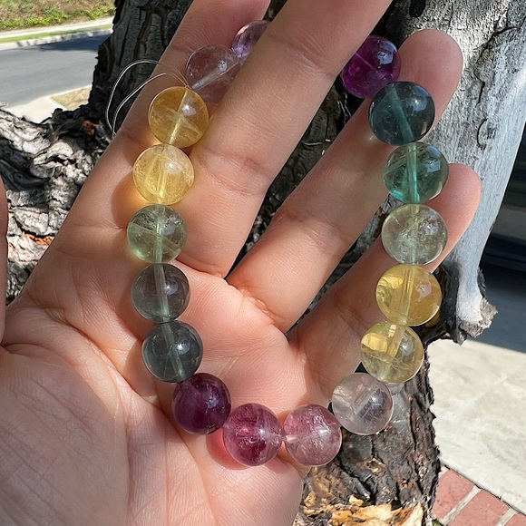 Mixed Color Fluorite Bead Bracelet - Picture 4 of 9